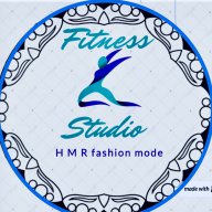 H M R fashion mode
