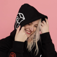 nikinihachumerch