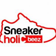 SneakerholicBeez